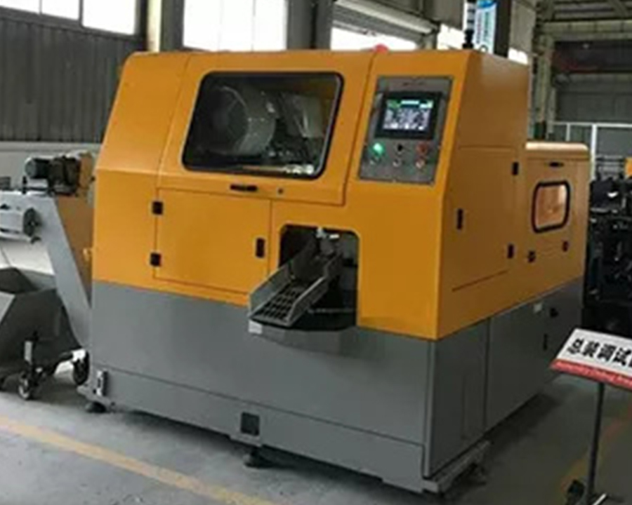 KL-50 helautomatisk sirkelsagmaskin (industrielt utstyr)